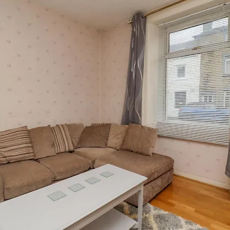 28 Water Street Hotel 3*